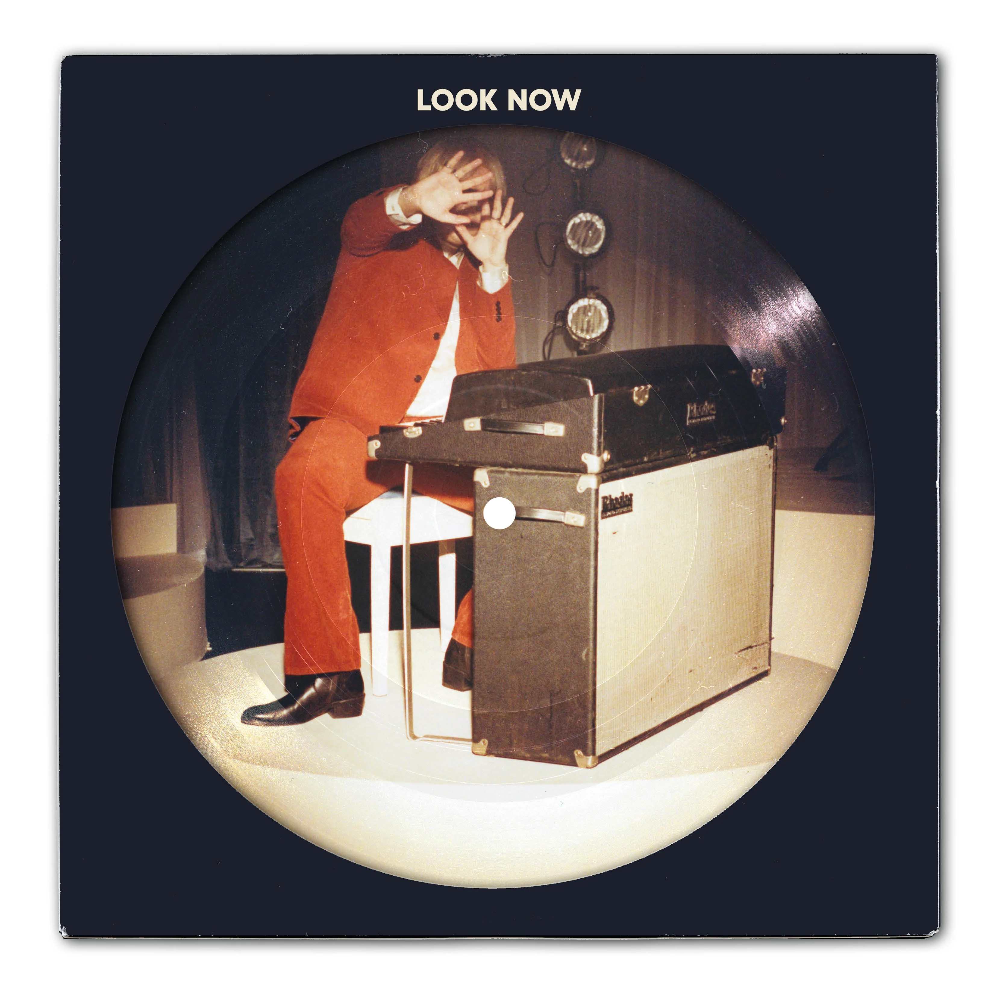 Oscar Lang: Look Now - Image 2